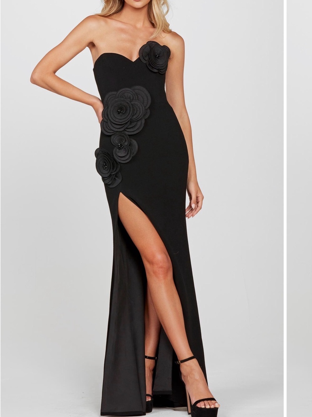 Strapless Black Floral Appliqué Evening Dress
